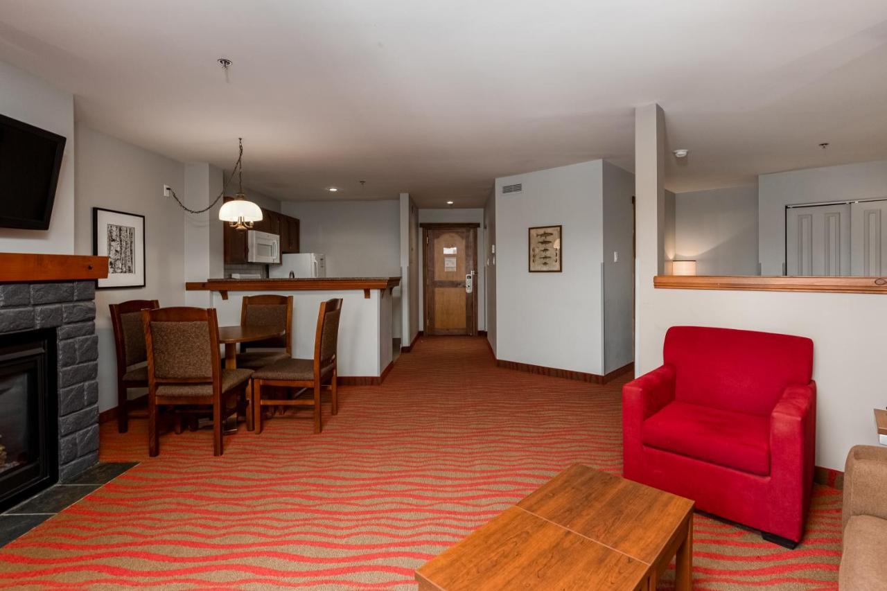 La Tour Des Voyageurs II Hotel Mont-Tremblant Ngoại thất bức ảnh